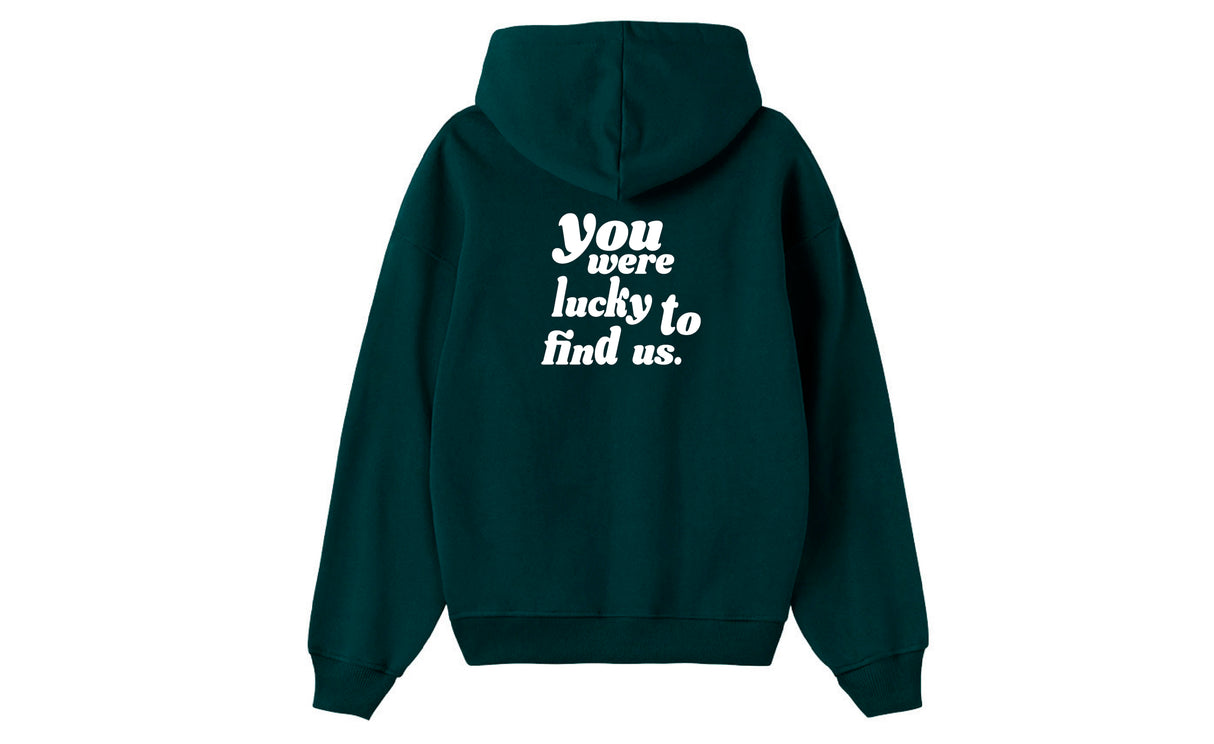 LUCKY PENICHE - View 2